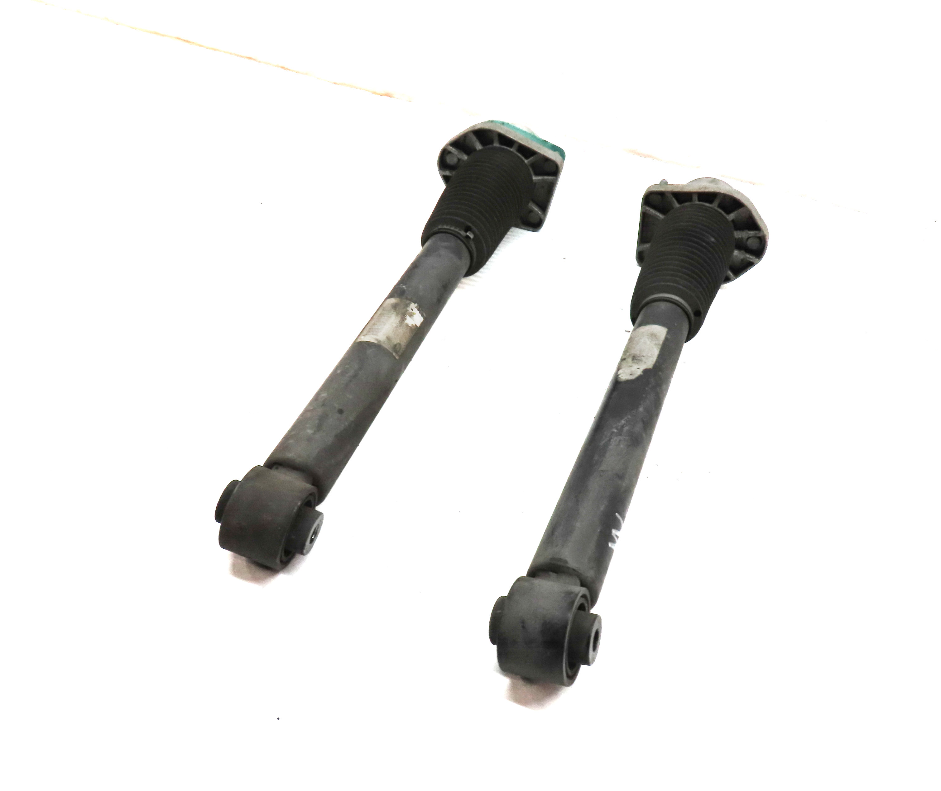 2014-2015 RANGE ROVER SPORT (L494) REAR LEFT & RIGHT SUSPENSION SHOCK STRUT SET — exact item pictured